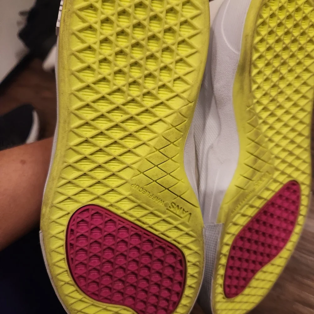 Vans Wavee Neon Sneakers - Picture 4 of 5